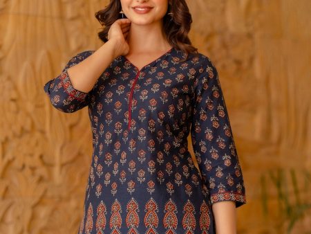 Women Blue Tunic With Three Quaretr Sleeves - Rasiya For Cheap