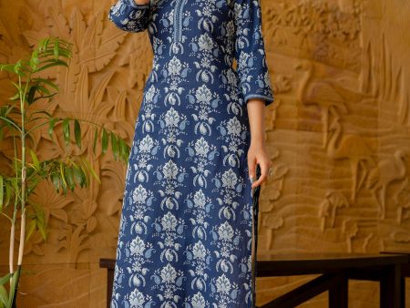 Women Blue Printed Straight Kurta with Three Quarter Sleeves - Rasiya Hot on Sale